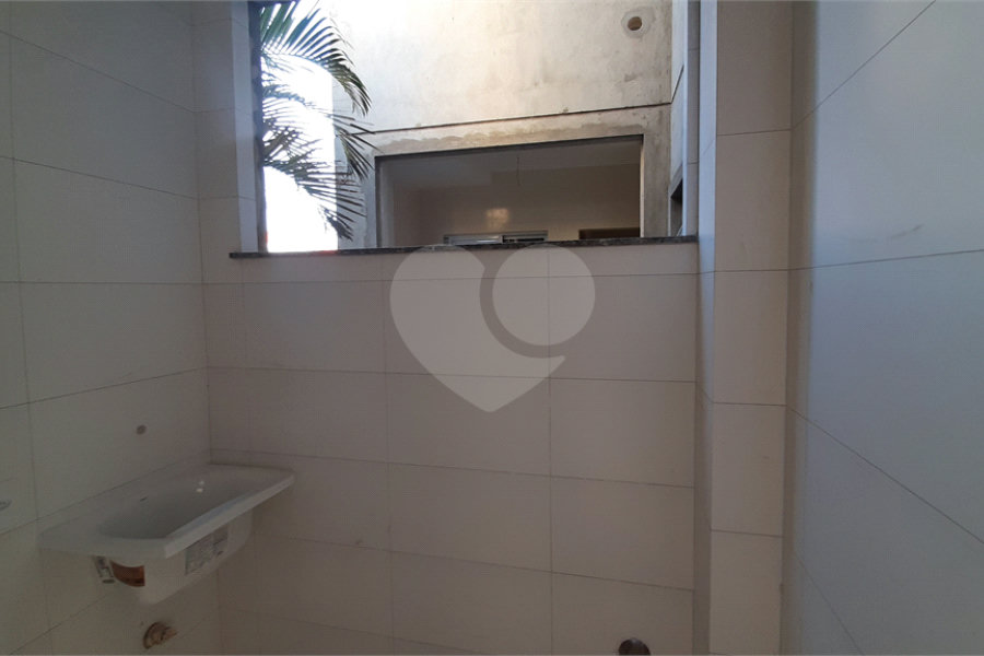 Casa à venda com 2 quartos no condomínio Residencial Luta, São Paulo - SP