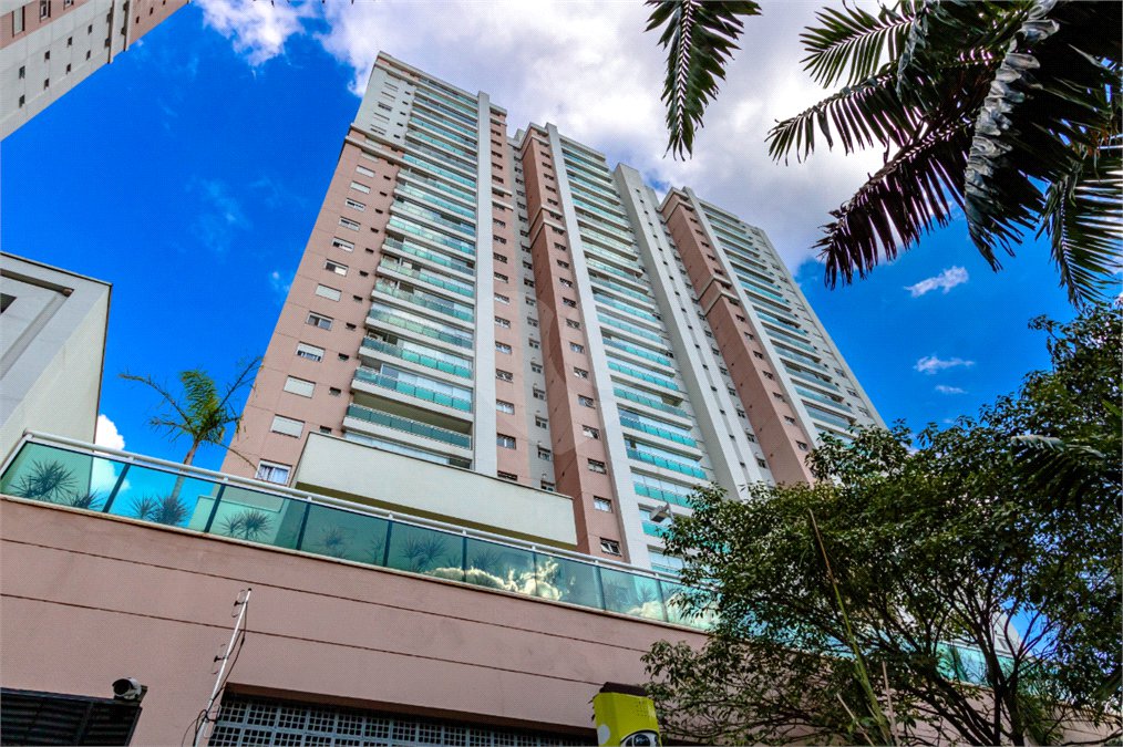 Apartamento à venda com 3 quartos, sendo 1 suíte,  em Vila Cruzeiro, São Paulo, SP