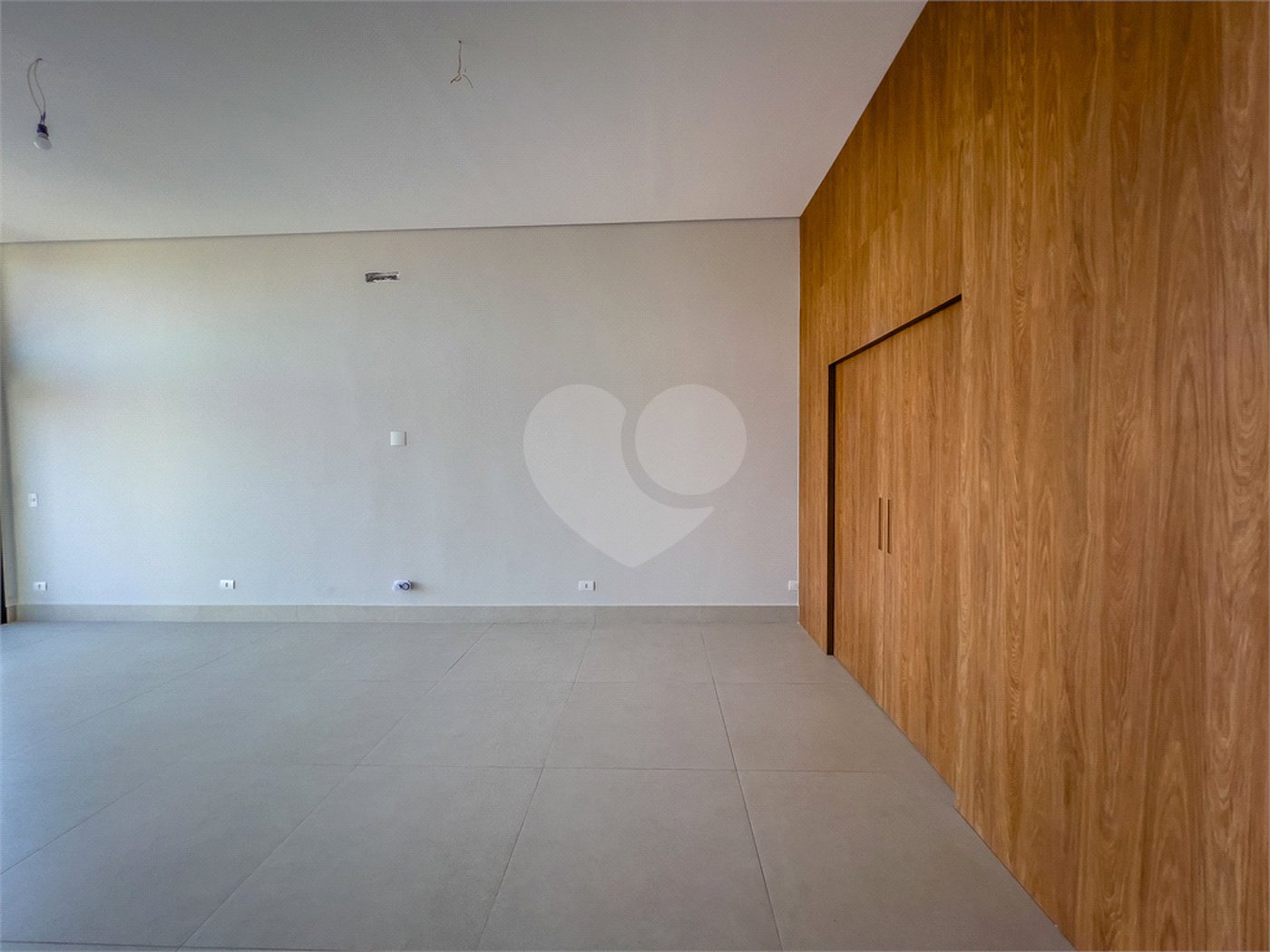 Casa à venda com 3 suítes em Jardim Paulista, Atibaia, SP