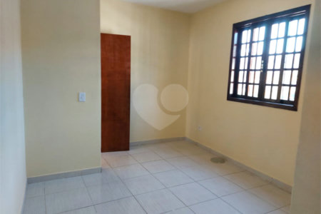 Casa à venda com 3 quartos, sendo 1 suíte, em Campo Grande, Rio de Janeiro, RJ