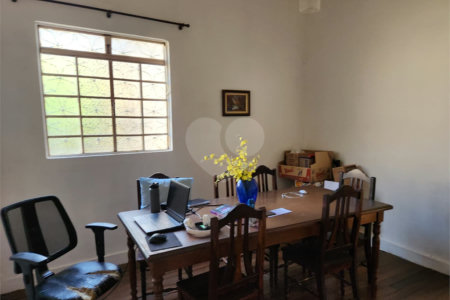 Casa à venda com 5 quartos em Jardim Ártico, Araraquara, SP