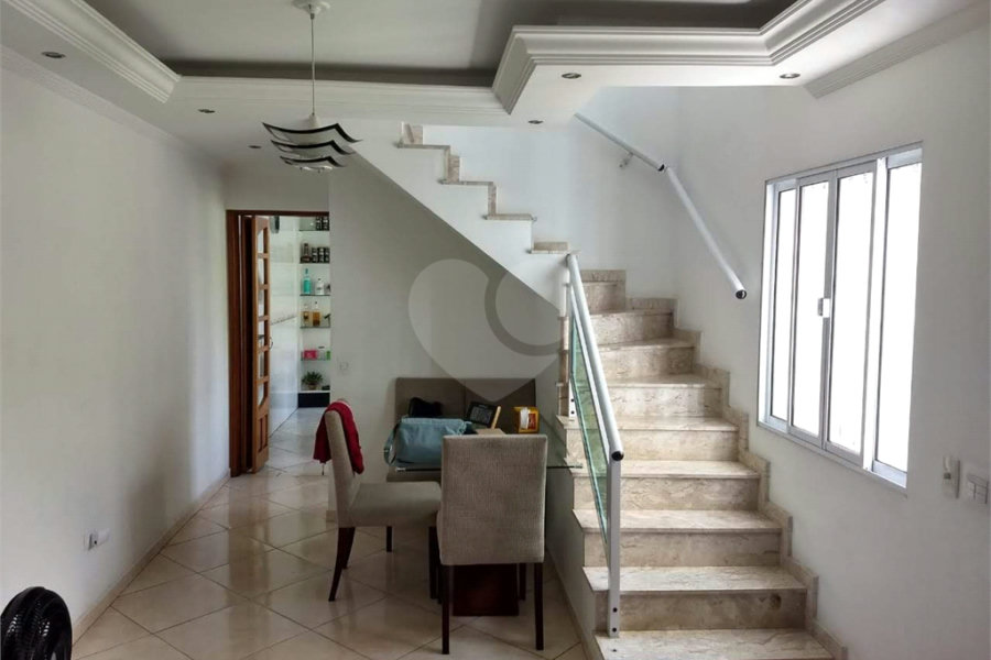 Sobrado à venda com 3 quartos, sendo 1 suíte,  em Jaçanã, São Paulo, SP