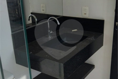 Casa à venda com 3 suítes no condomínio Condomino Parque dos Alecrins, Campinas - SP