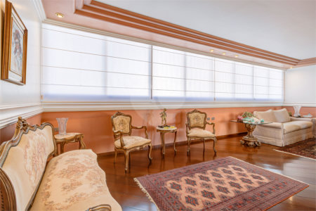 Apartamento à venda com 4 suítes em Moema, São Paulo, SP