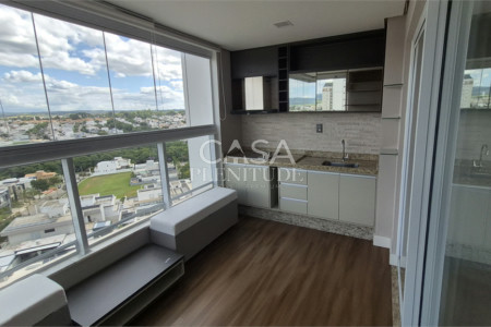 Apartamento à venda com 3 quartos, sendo 1 suíte, em Parque Campolim, Sorocaba, SP
