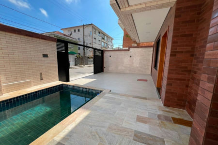 Sobrado com 4 dormitórios à venda, 234 m² por R$ 2.500.000,00 - Ponta da Praia - Santos/SP