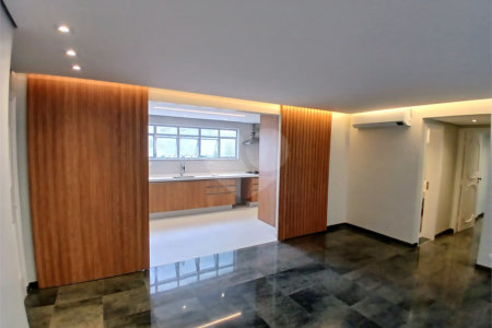 Apartamento à venda com 3 quartos, sendo 1 suíte, em Santana, São Paulo, SP