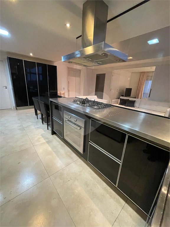 Apartamento à venda ou para alugar com 2 quartos, sendo 1 suíte, em Parque do Morumbi, São Paulo, SP