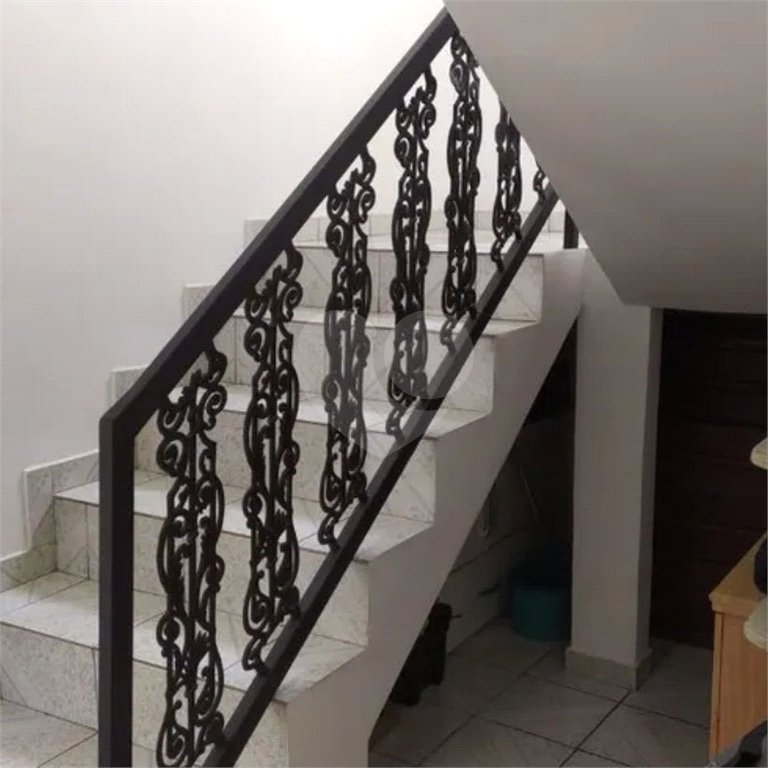 Sobrado à venda ou para alugar com 3 quartos, sendo 1 suíte,  em Jaguaré, São Paulo, SP