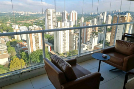 Apartamento à venda com 2 quartos, sendo 1 suíte, em Pinheiros, São Paulo, SP