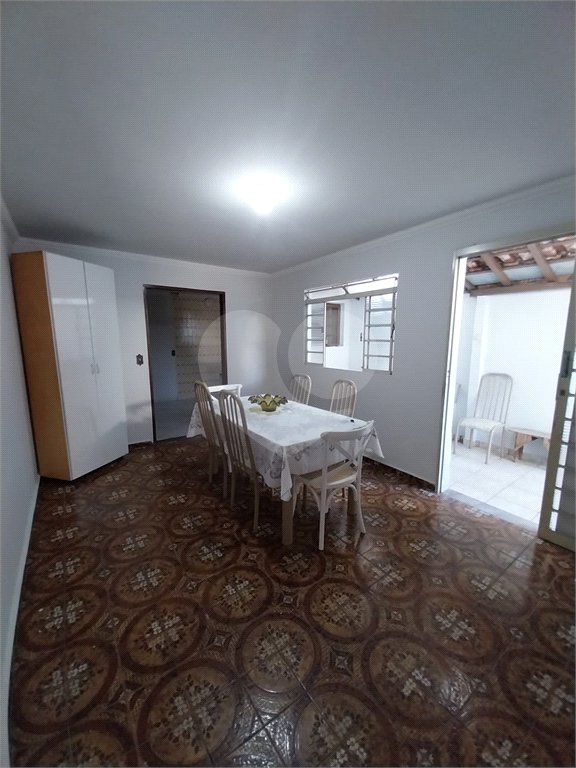 Casa Térrea à venda com 2 quartos, sendo 1 suíte, em Vila Costa e Silva, Indaiatuba, SP