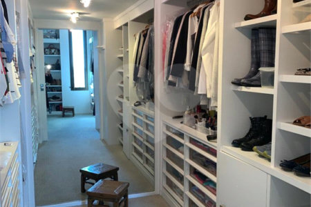 Apartamento à venda com 4 suítes em Vila Suzana, São Paulo, SP