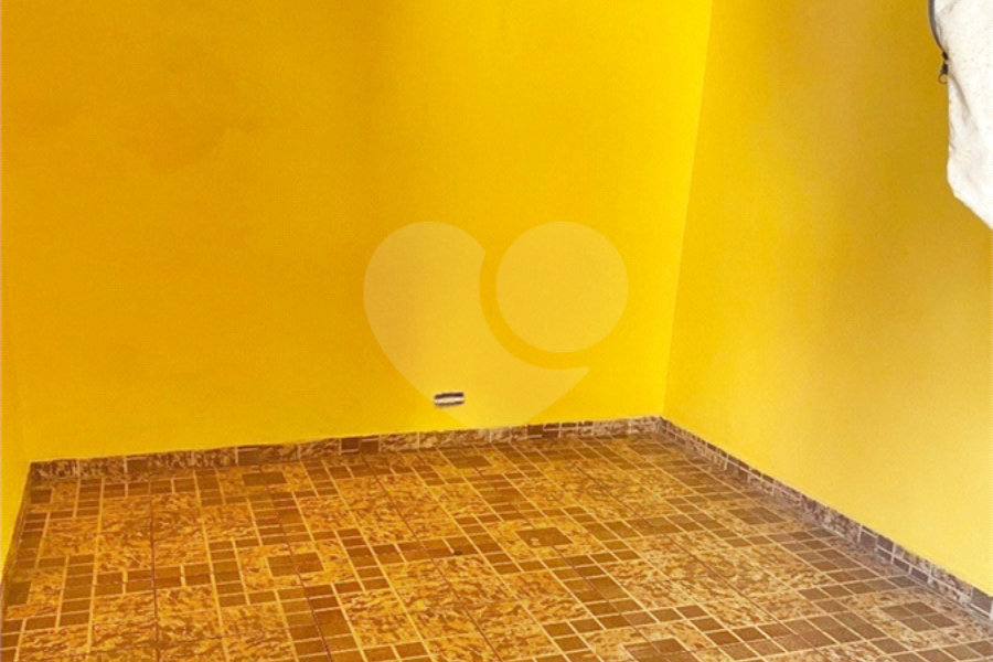 Sobrado à venda com 3 quartos em Jardim Peri, São Paulo, SP