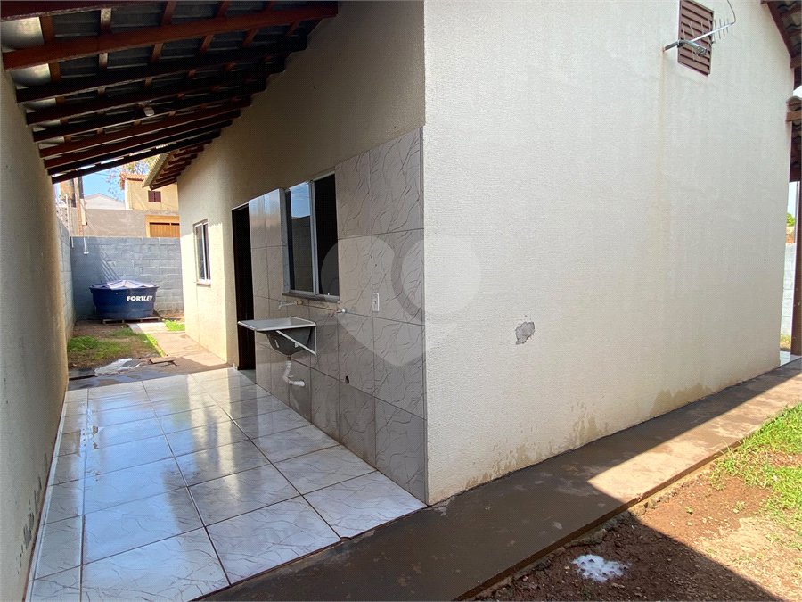 Casa Térrea à venda com 2 quartos em Petrópolis, Várzea Grande, MT