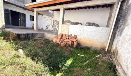 Casa à venda com 2 quartos em Vila Carvalho, Sorocaba, SP