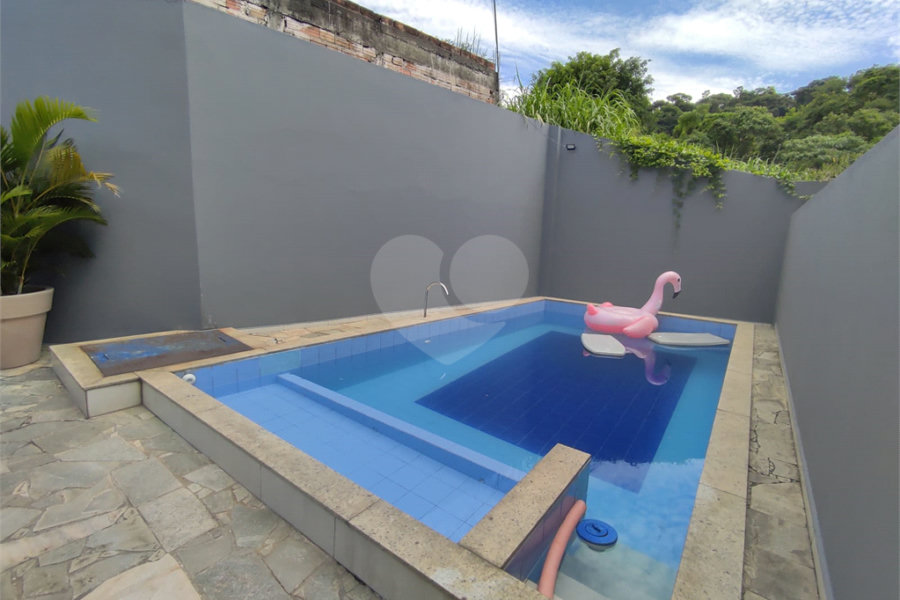 Casa à venda com 3 quartos, sendo 1 suíte, em Horto Florestal, São Paulo, SP