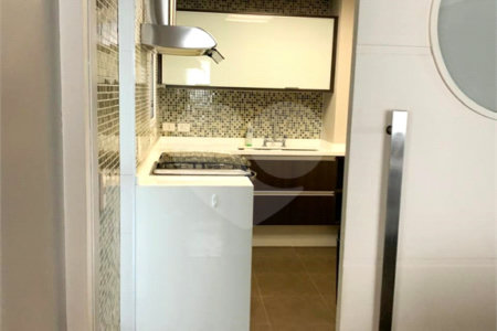 Apartamento à venda com 1 suíte em Chácara Santo Antônio, São Paulo, SP