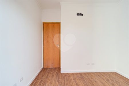 Sobrado à venda com 3 quartos, sendo 1 suíte, em Alto da Boa Vista, São Paulo, SP