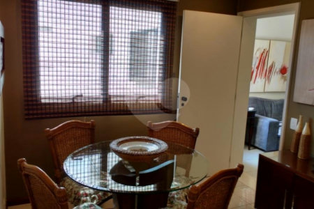 Apartamento à venda com 4 quartos, sendo 3 suítes, em Vila Andrade, São Paulo, SP