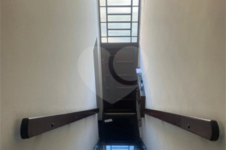 Sobrado à venda com 3 quartos, sendo 1 suíte,  em Jardim Selma Helena, Poá, SP