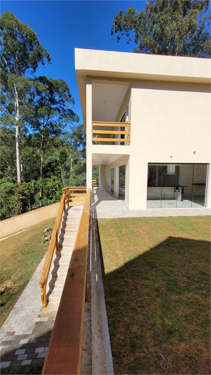Casa à venda com 4 suítes no condomínio Sausalito, Mairiporã - SP