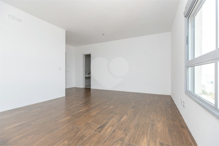 Apartamento à venda com 3 suítes em Jardim Marajoara, São Paulo, SP