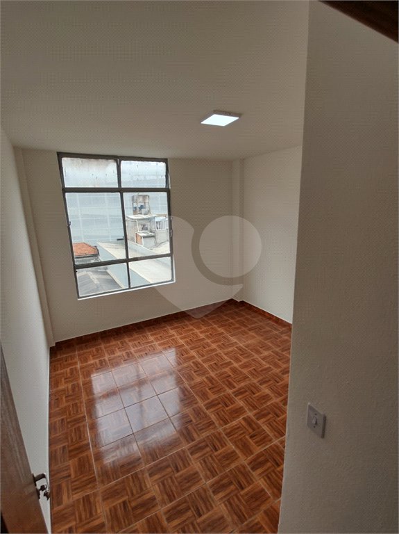 Apartamento à venda com 2 quartos em Luz, São Paulo, SP