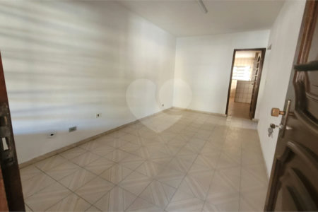 Casa Térrea à venda com 2 quartos em Interlagos, São Paulo, SP