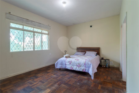 Casa Térrea à venda com 4 quartos, sendo 1 suíte, em Jardim Prudência, São Paulo, SP