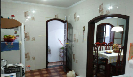 Sobrado à venda com 4 quartos, sendo 2 suítes,  em Tremembé, São Paulo, SP