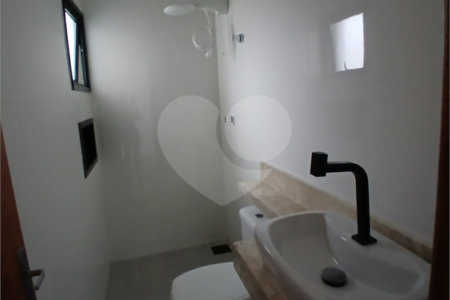Casa à venda com 2 suítes em Vila Brasileira, Mogi das Cruzes, SP