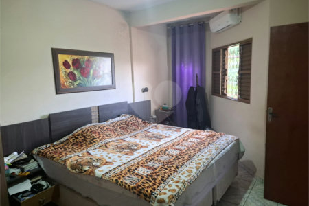 Casa à venda com 5 quartos, sendo 1 suíte, em Jardim Montreal, Sorocaba, SP