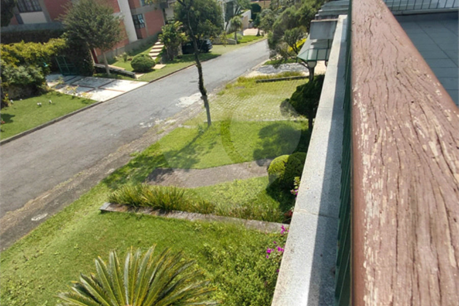 Casa à venda com 4 suítes no condomínio Ville Bourghese, São Paulo - SP