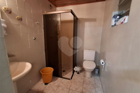 Sobrado à venda com 6 quartos em Campo Belo, São Paulo, SP