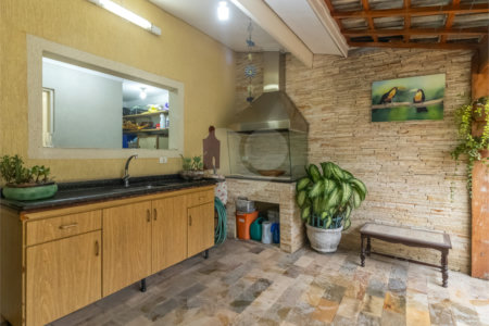 Sobrado à venda com 3 suítes em Vila Carrão, São Paulo, SP