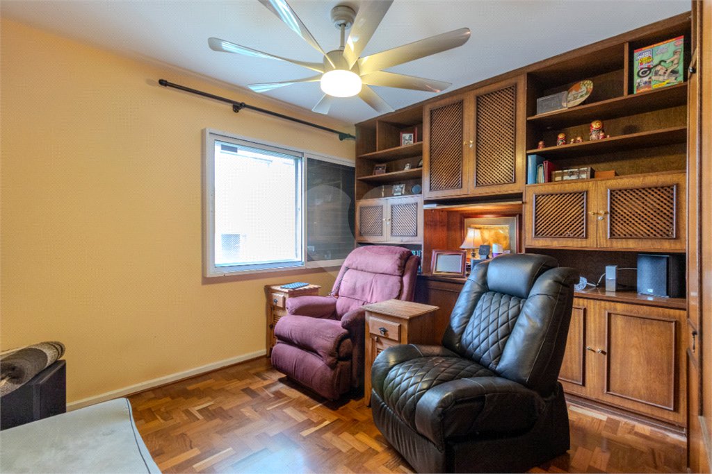 Apartamento à venda com 4 quartos, sendo 1 suíte, em Chácara Santo Antônio, São Paulo, SP