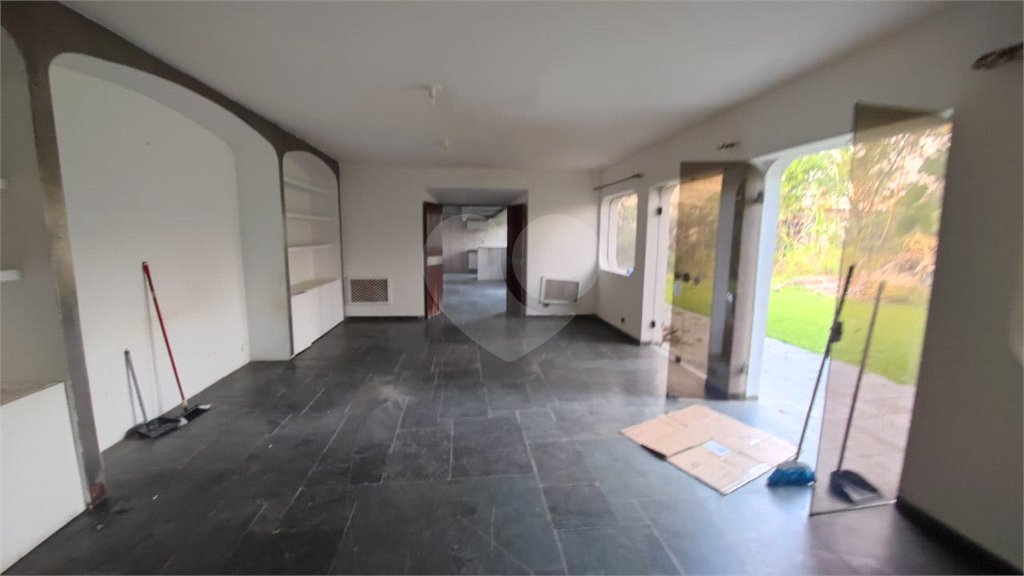 Casa Térrea à venda com 5 quartos, sendo 2 suítes, em Chácara Monte Alegre, São Paulo, SP