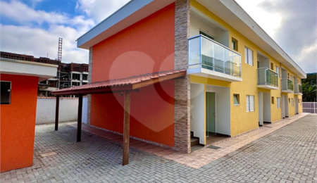 Apartamento à venda com 2 quartos em Boraceia, Bertioga, SP