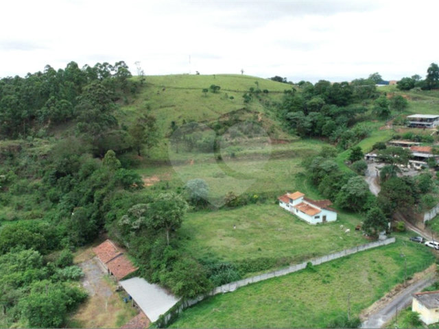 Terreno à venda ou para alugar com 2 quartos, sendo 1 suíte,  em Parque Edu Chaves, São Paulo, SP
