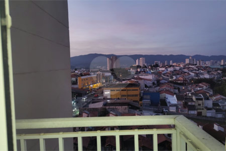Apartamento à venda com 3 quartos, sendo 2 suítes, em Alto Ipiranga, Mogi das Cruzes, SP