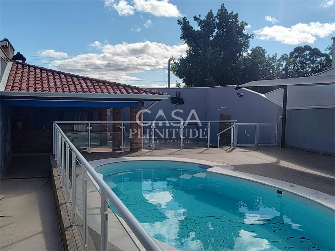 Casa Térrea à venda com 3 quartos, sendo 1 suíte,  em Jardim Rosália Alcolea, Sorocaba, SP