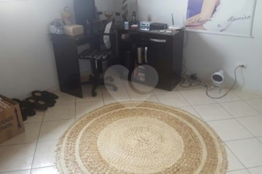 Sobrado à venda com 4 quartos, sendo 1 suíte, em Tremembé, São Paulo, SP