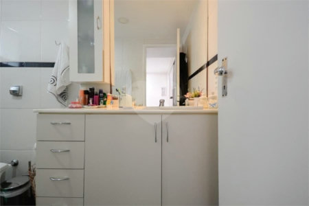Apartamento à venda com 2 quartos, sendo 1 suíte,  em Tijuca, Rio de Janeiro, RJ