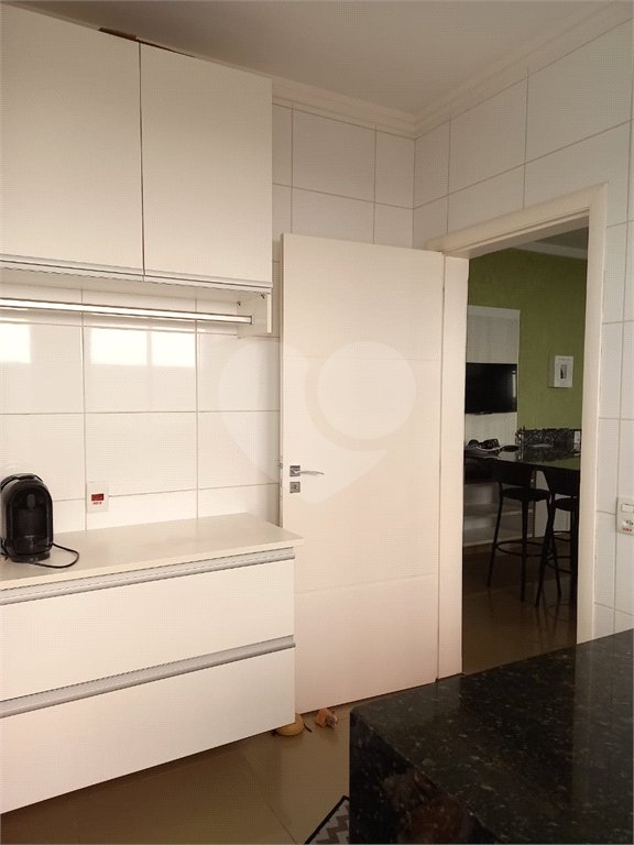 Casa à venda com 3 suítes no condomínio Alpes de Vinhedo, Vinhedo - SP