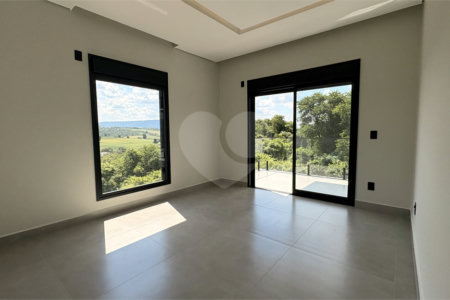 Casa à venda com 3 suítes no condomínio Village Ipanema Ii, Araçoiaba da Serra - SP