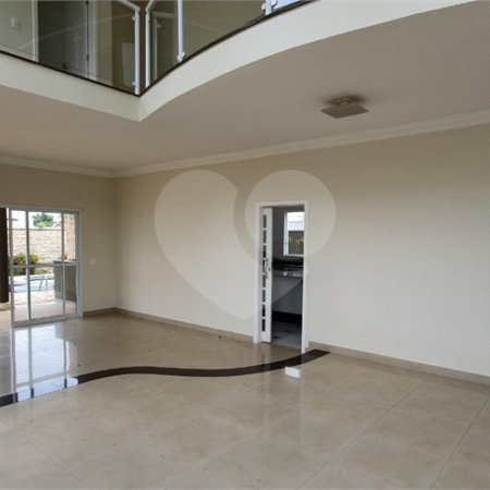 Casa à venda ou para alugar com 3 suítes no condomínio Jardim Vila Paradiso, Indaiatuba - SP