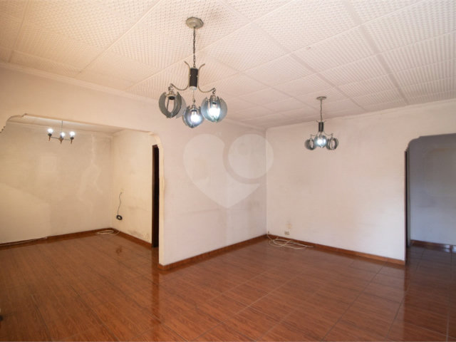 Casa à venda com 3 quartos, sendo 1 suíte,  em Tucuruvi, São Paulo, SP
