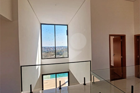Casa à venda com 4 suítes no condomínio Itapora, Atibaia - SP