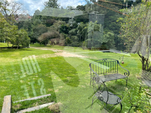 Casa à venda com 3 quartos, sendo 1 suíte,  no condomínio Estancia da Serra / Residencial Nova Mairipora, Mairiporã - SP