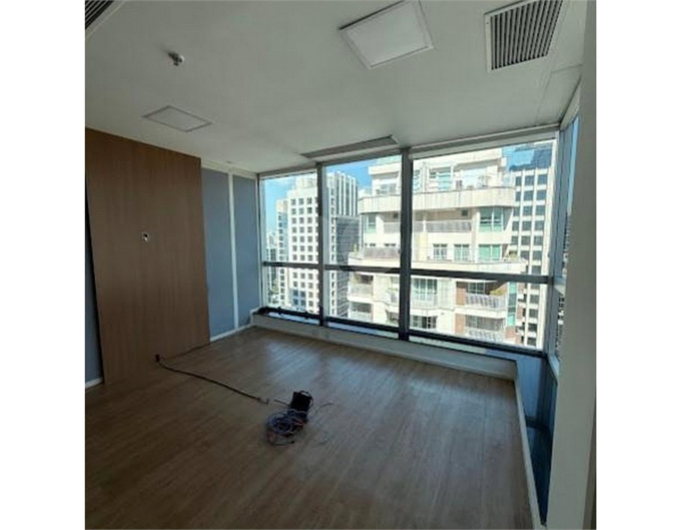 Sala à venda ou para alugar em Vila Olímpia, São Paulo, SP